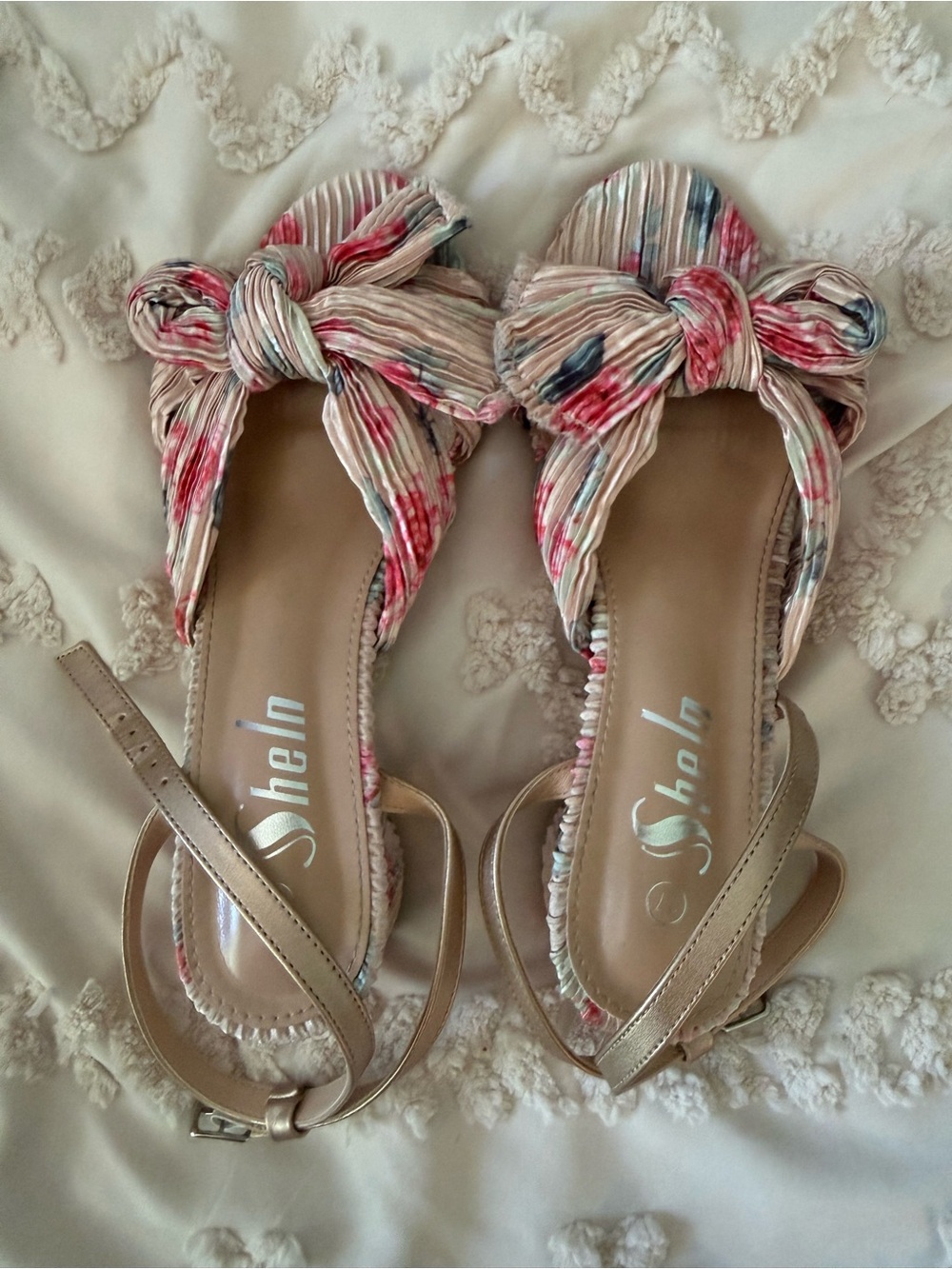SHEIN Pink Multicolor Floral Knot Strap Sandals